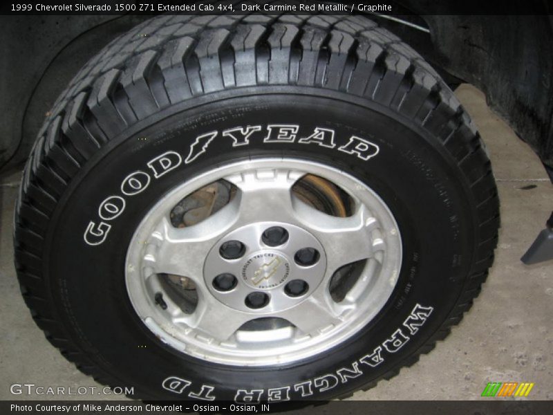 Dark Carmine Red Metallic / Graphite 1999 Chevrolet Silverado 1500 Z71 Extended Cab 4x4