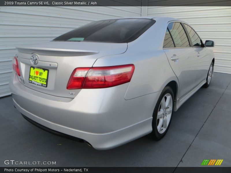 Classic Silver Metallic / Ash 2009 Toyota Camry SE V6
