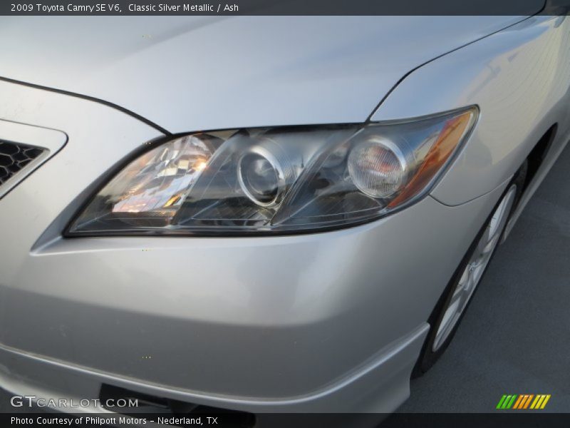 Classic Silver Metallic / Ash 2009 Toyota Camry SE V6