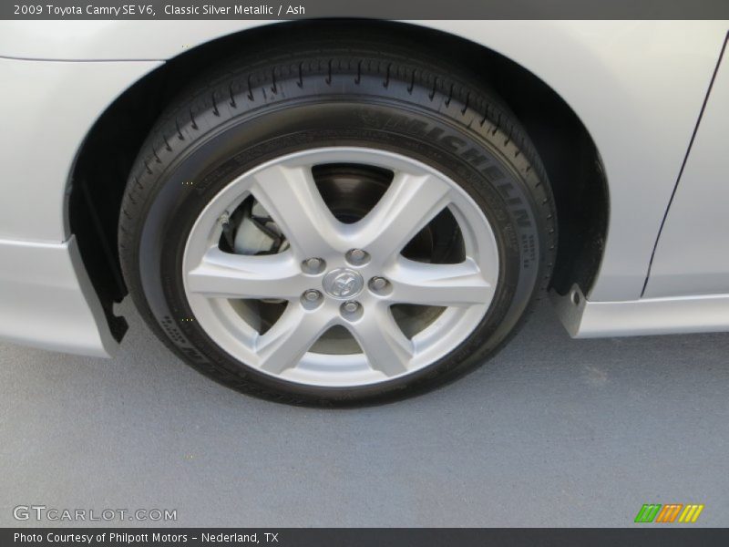 Classic Silver Metallic / Ash 2009 Toyota Camry SE V6