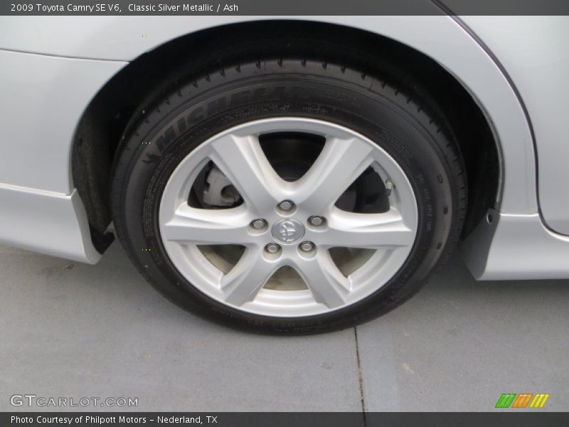 Classic Silver Metallic / Ash 2009 Toyota Camry SE V6