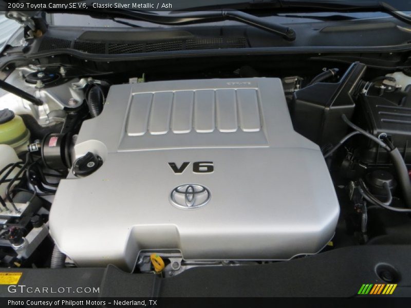 Classic Silver Metallic / Ash 2009 Toyota Camry SE V6