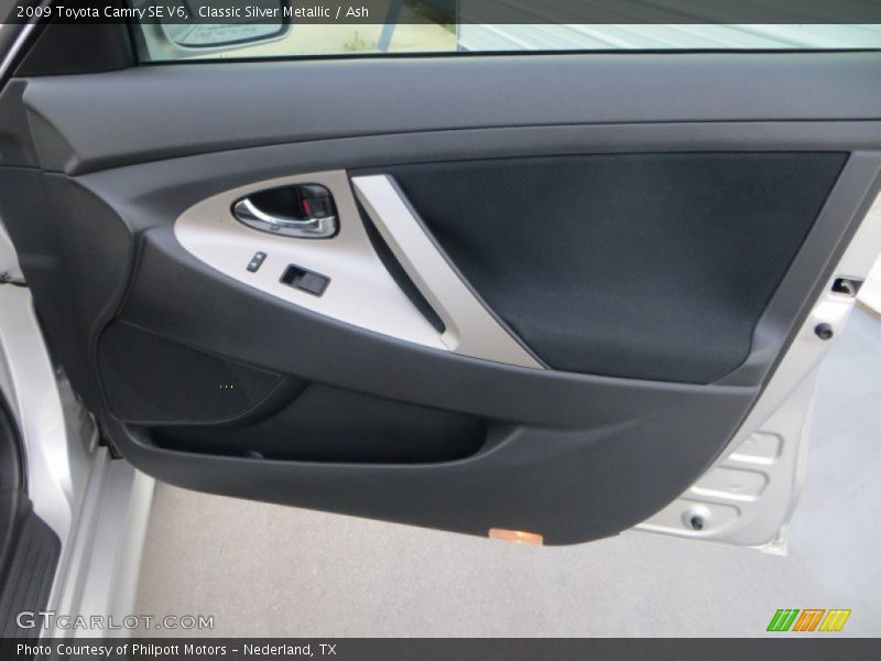 Classic Silver Metallic / Ash 2009 Toyota Camry SE V6