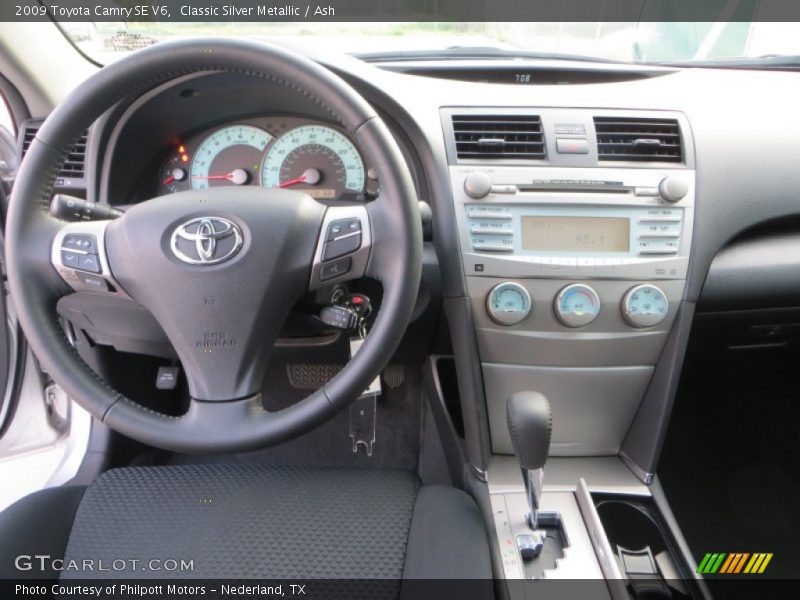 Classic Silver Metallic / Ash 2009 Toyota Camry SE V6