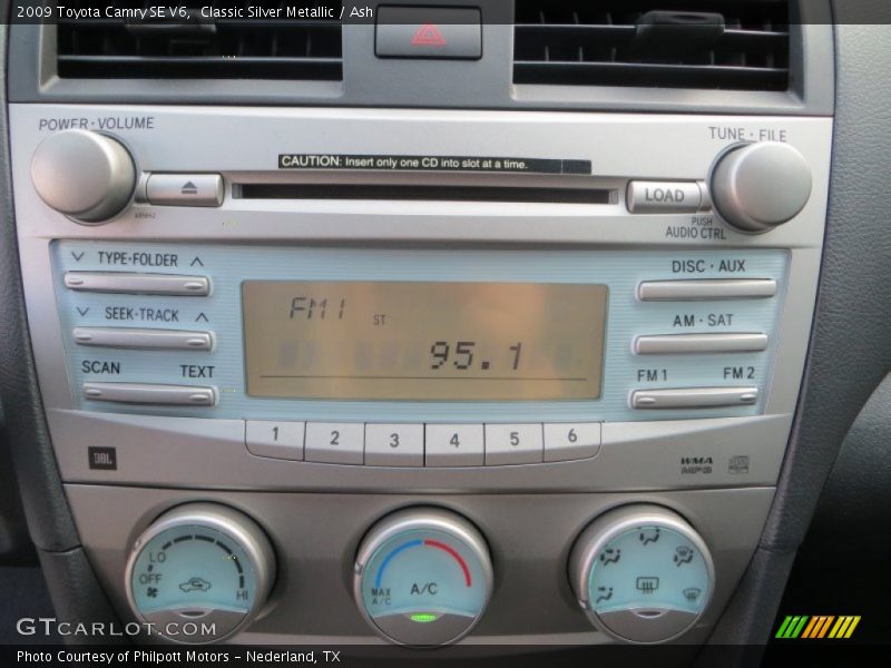 Classic Silver Metallic / Ash 2009 Toyota Camry SE V6