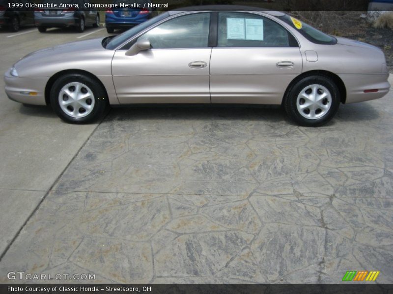 Champagne Metallic / Neutral 1999 Oldsmobile Aurora