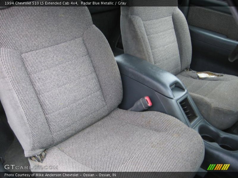 Radar Blue Metallic / Gray 1994 Chevrolet S10 LS Extended Cab 4x4