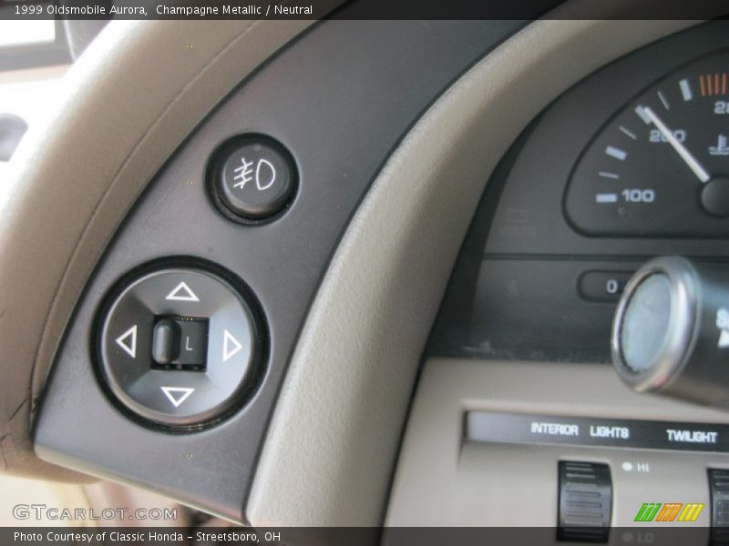 Controls of 1999 Aurora 