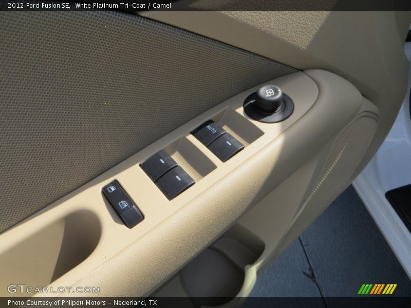 White Platinum Tri-Coat / Camel 2012 Ford Fusion SE