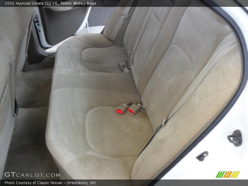 Noble White / Beige 2003 Hyundai Sonata GLS V6