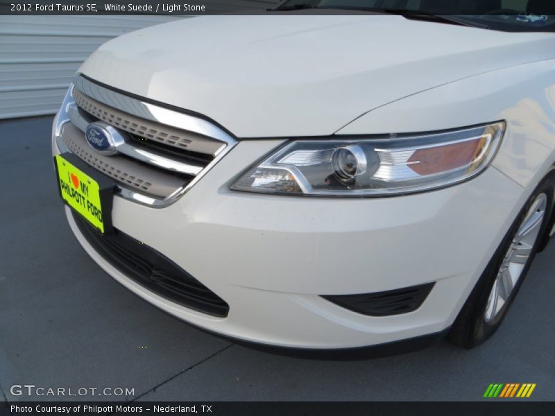 White Suede / Light Stone 2012 Ford Taurus SE
