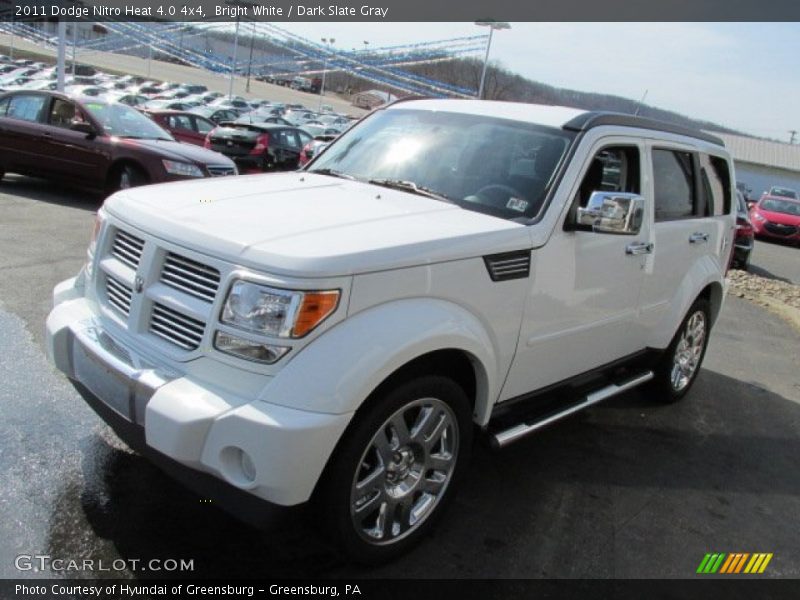 Bright White / Dark Slate Gray 2011 Dodge Nitro Heat 4.0 4x4