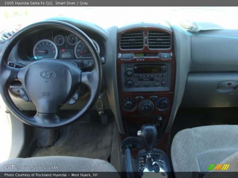 Smart Silver / Gray 2005 Hyundai Santa Fe GLS