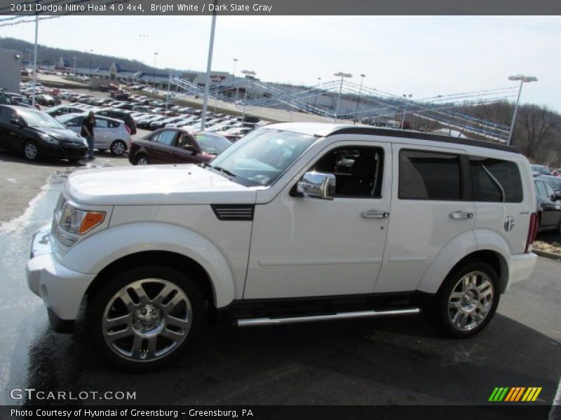 Bright White / Dark Slate Gray 2011 Dodge Nitro Heat 4.0 4x4