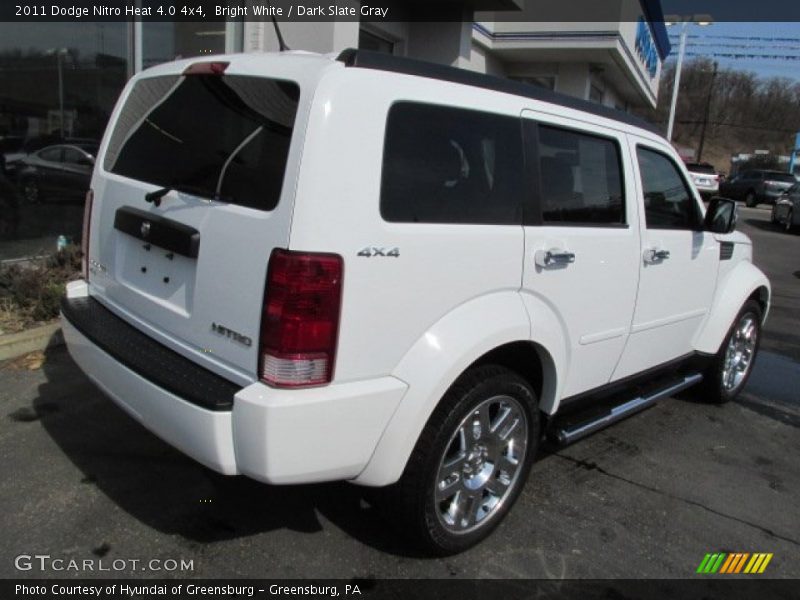Bright White / Dark Slate Gray 2011 Dodge Nitro Heat 4.0 4x4