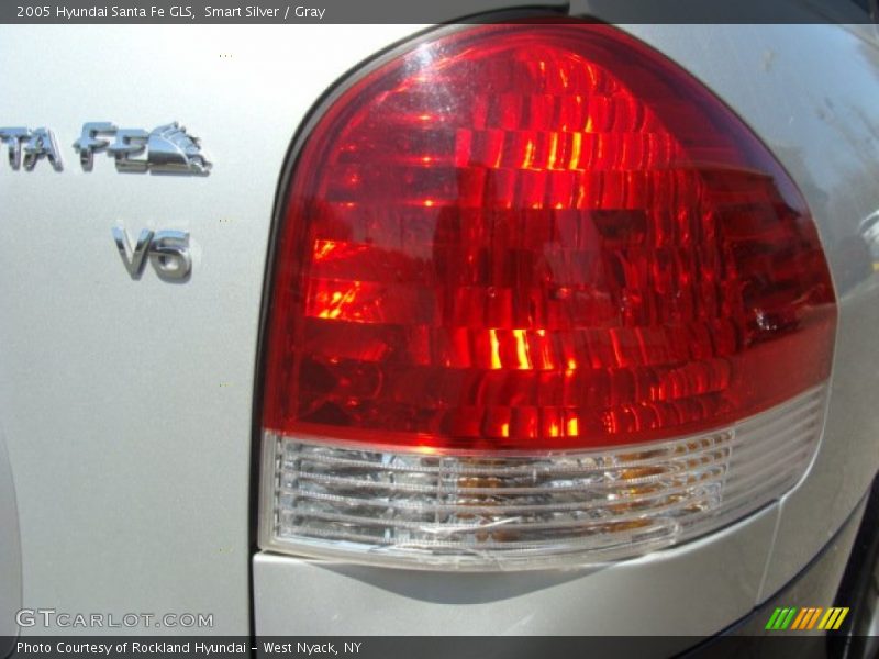 Smart Silver / Gray 2005 Hyundai Santa Fe GLS