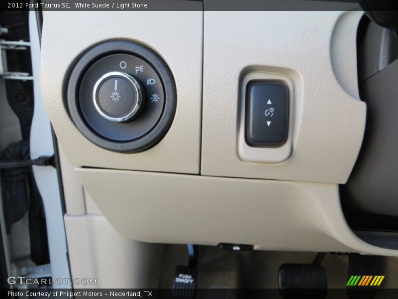 White Suede / Light Stone 2012 Ford Taurus SE