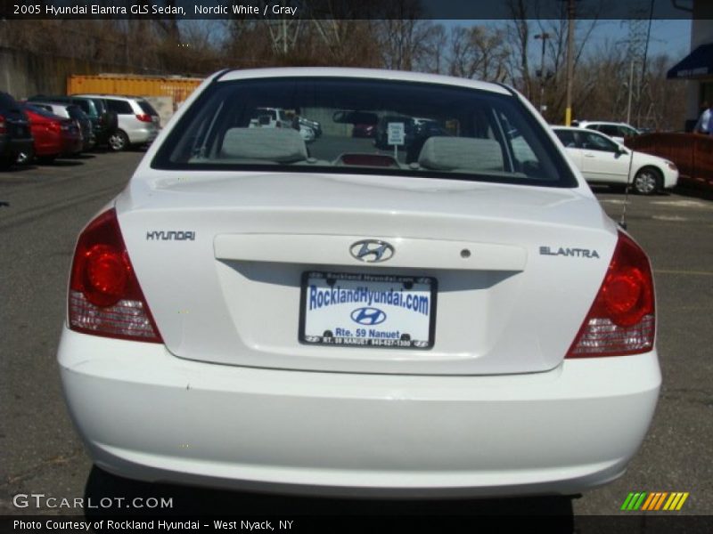 Nordic White / Gray 2005 Hyundai Elantra GLS Sedan