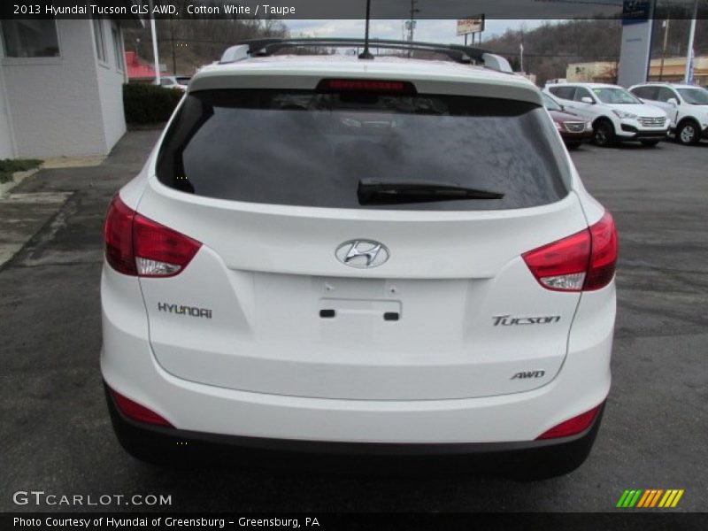 Cotton White / Taupe 2013 Hyundai Tucson GLS AWD