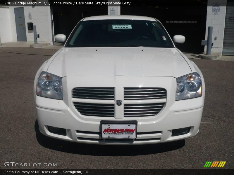 Stone White / Dark Slate Gray/Light Slate Gray 2006 Dodge Magnum R/T