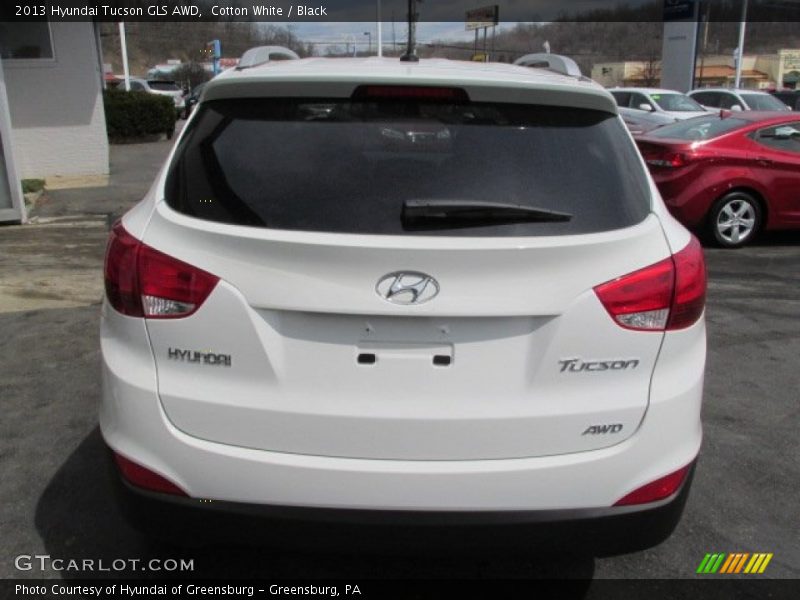 Cotton White / Black 2013 Hyundai Tucson GLS AWD