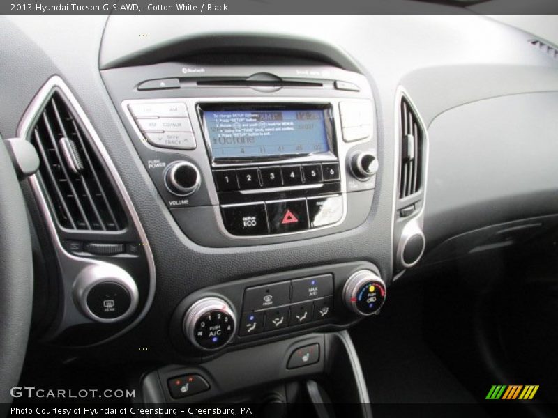 Cotton White / Black 2013 Hyundai Tucson GLS AWD