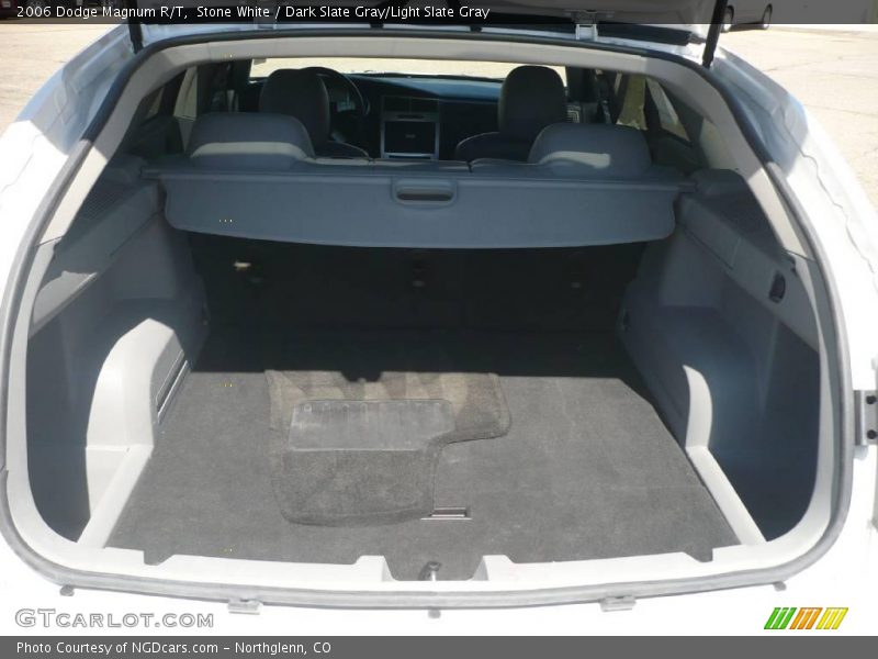 Stone White / Dark Slate Gray/Light Slate Gray 2006 Dodge Magnum R/T