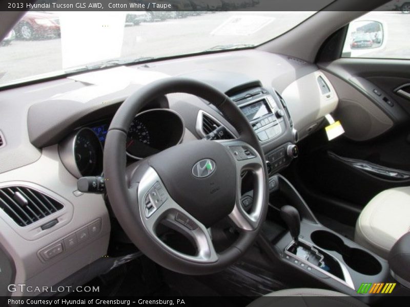 Cotton White / Taupe 2013 Hyundai Tucson GLS AWD