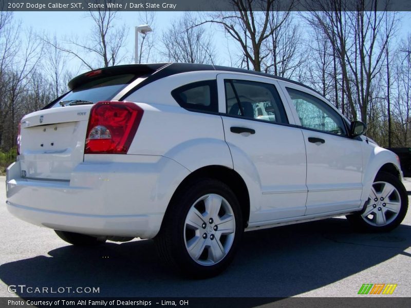 Stone White / Dark Slate Gray 2007 Dodge Caliber SXT