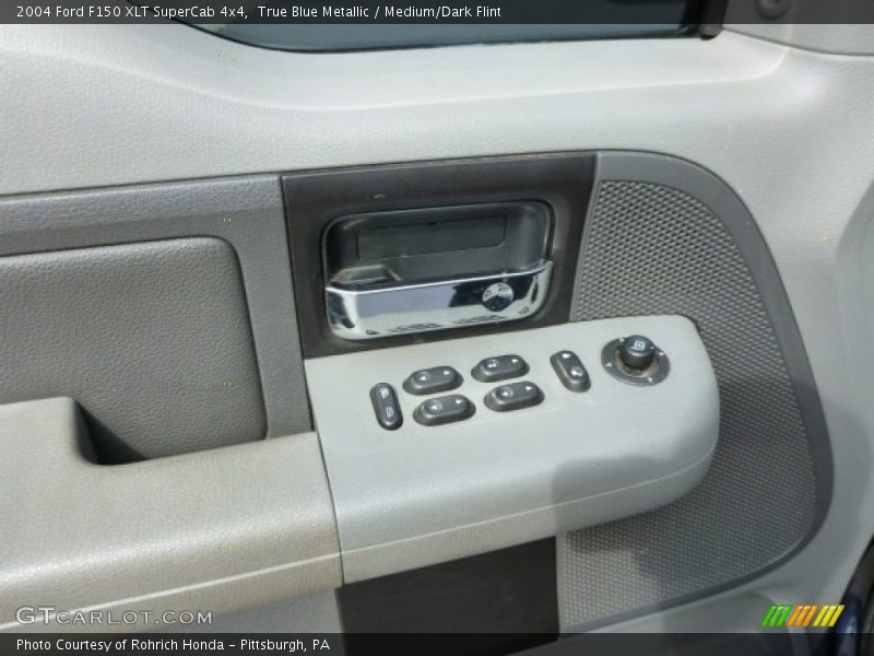 True Blue Metallic / Medium/Dark Flint 2004 Ford F150 XLT SuperCab 4x4