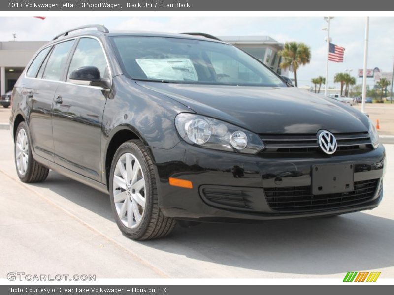 Black Uni / Titan Black 2013 Volkswagen Jetta TDI SportWagen