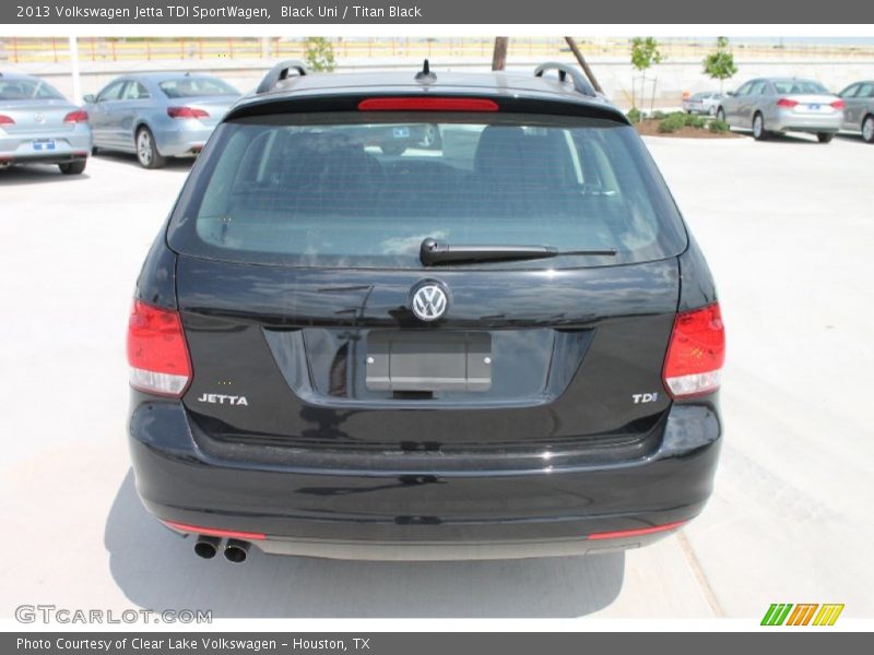 Black Uni / Titan Black 2013 Volkswagen Jetta TDI SportWagen
