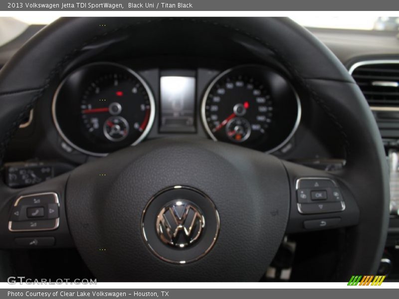 Black Uni / Titan Black 2013 Volkswagen Jetta TDI SportWagen