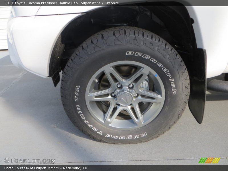 Super White / Graphite 2013 Toyota Tacoma Prerunner Double Cab