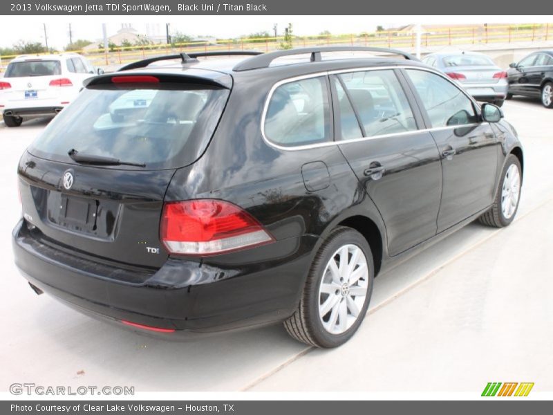 Black Uni / Titan Black 2013 Volkswagen Jetta TDI SportWagen