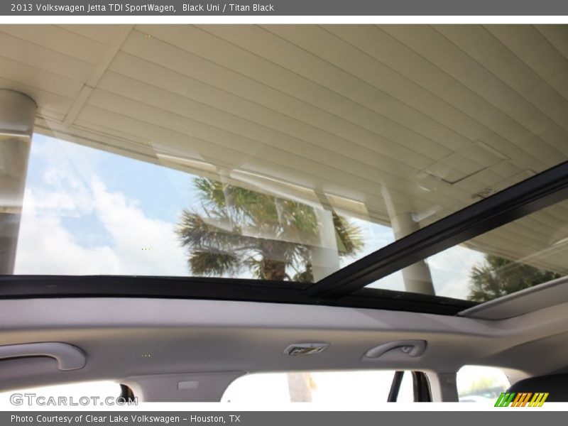Black Uni / Titan Black 2013 Volkswagen Jetta TDI SportWagen