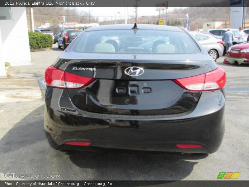 Midnight Black / Gray 2013 Hyundai Elantra GLS