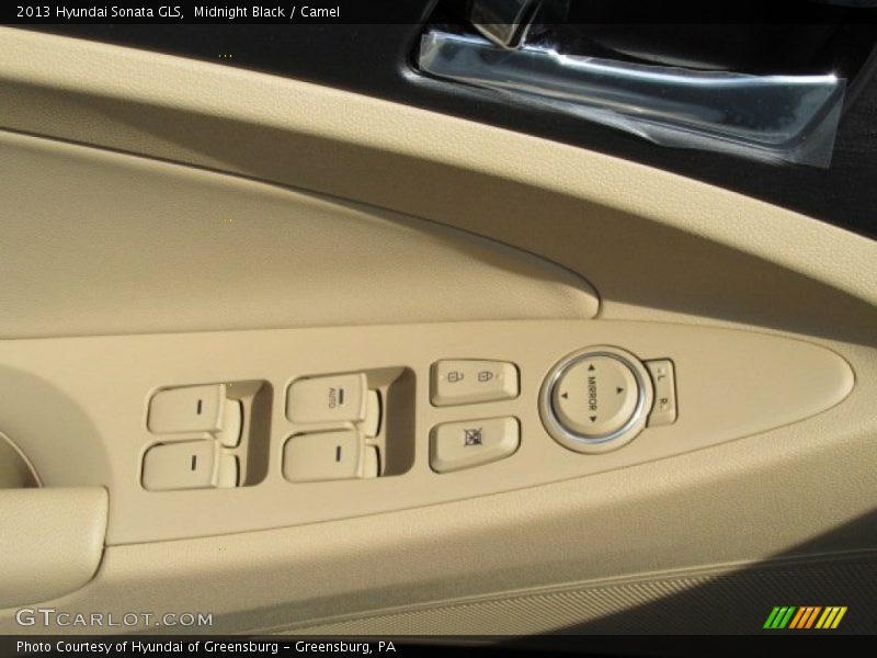 Midnight Black / Camel 2013 Hyundai Sonata GLS