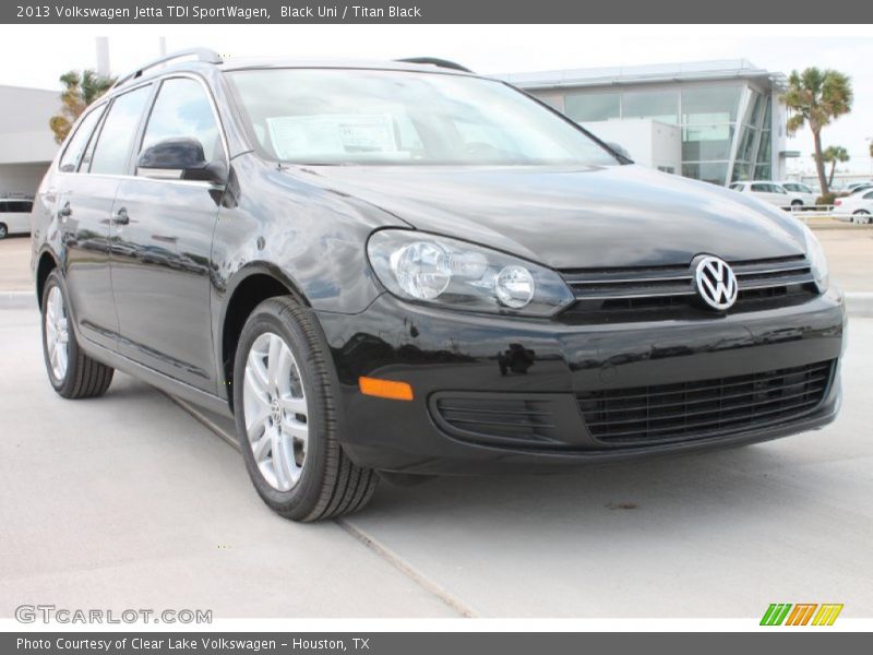 Black Uni / Titan Black 2013 Volkswagen Jetta TDI SportWagen