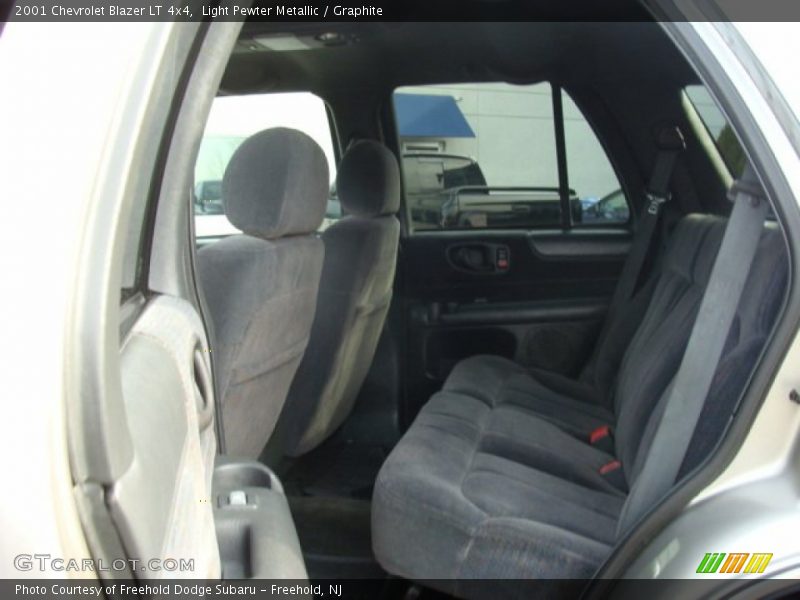 Light Pewter Metallic / Graphite 2001 Chevrolet Blazer LT 4x4