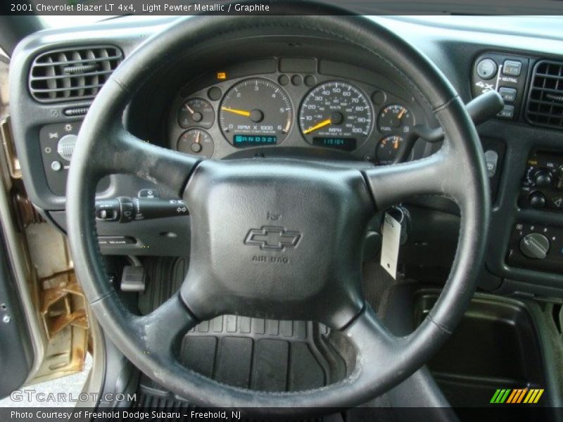 Light Pewter Metallic / Graphite 2001 Chevrolet Blazer LT 4x4