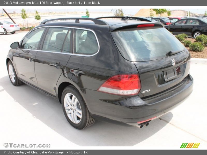 Black Uni / Titan Black 2013 Volkswagen Jetta TDI SportWagen