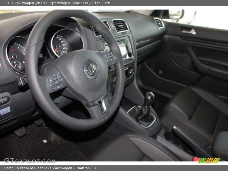 Black Uni / Titan Black 2013 Volkswagen Jetta TDI SportWagen