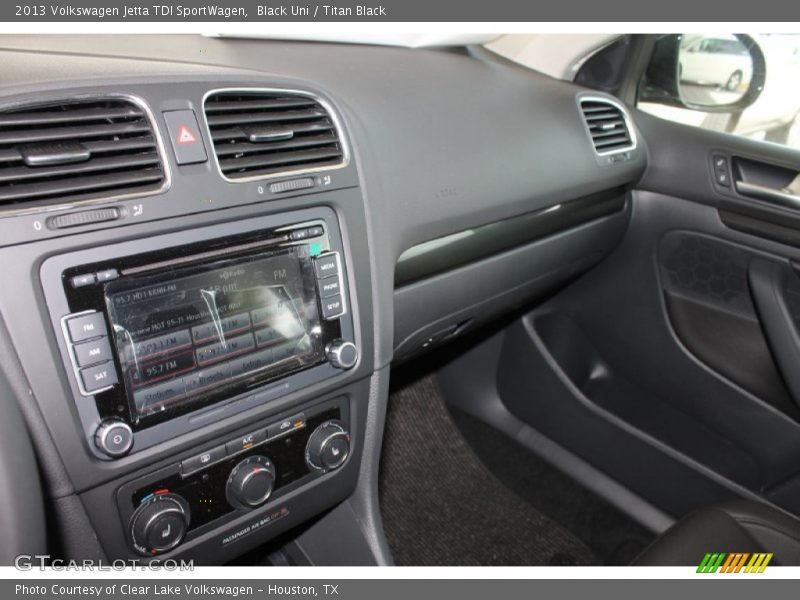 Black Uni / Titan Black 2013 Volkswagen Jetta TDI SportWagen