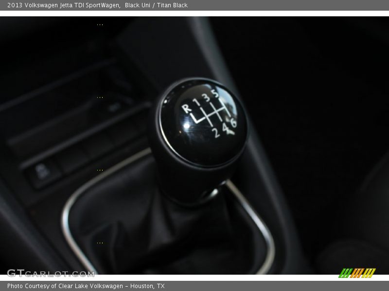 Black Uni / Titan Black 2013 Volkswagen Jetta TDI SportWagen