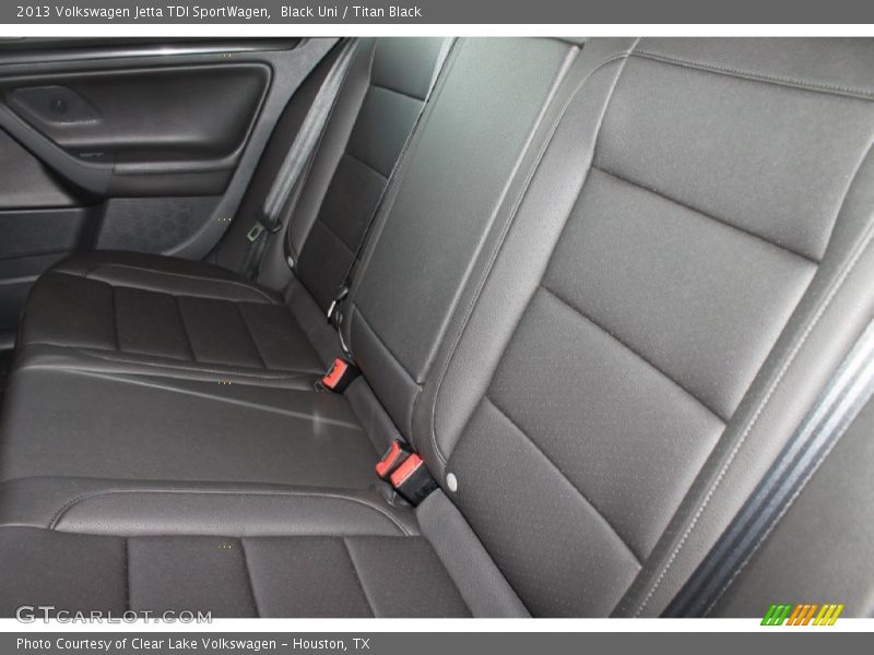 Black Uni / Titan Black 2013 Volkswagen Jetta TDI SportWagen