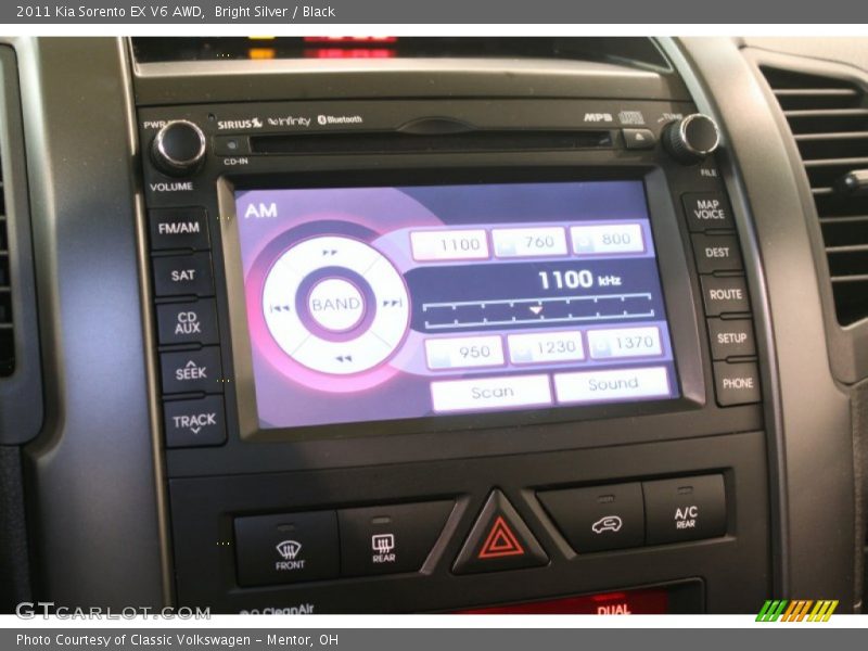 Bright Silver / Black 2011 Kia Sorento EX V6 AWD