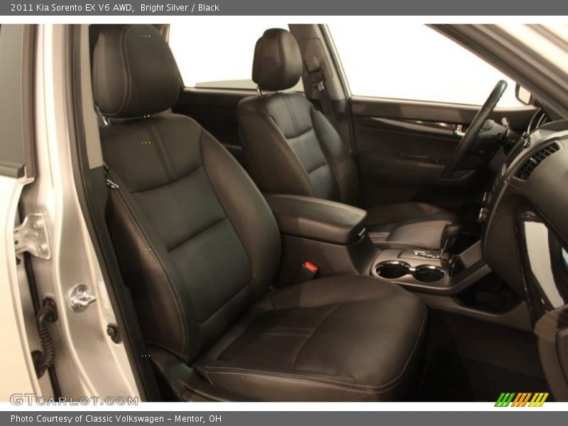 Bright Silver / Black 2011 Kia Sorento EX V6 AWD