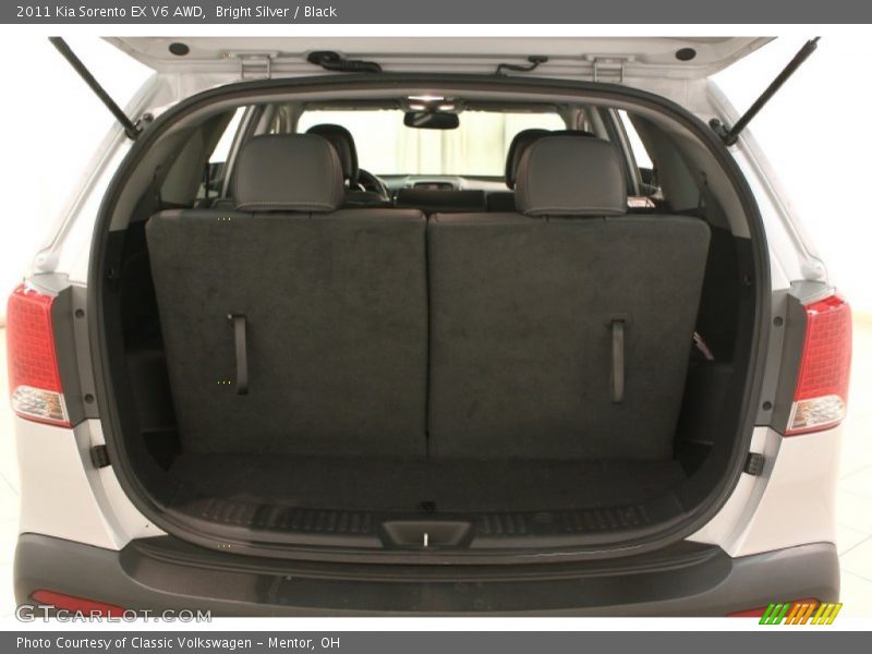 Bright Silver / Black 2011 Kia Sorento EX V6 AWD