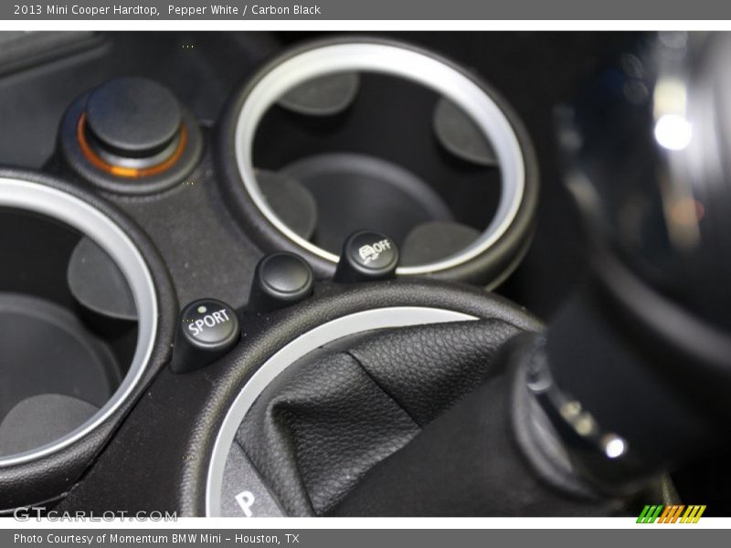 Pepper White / Carbon Black 2013 Mini Cooper Hardtop